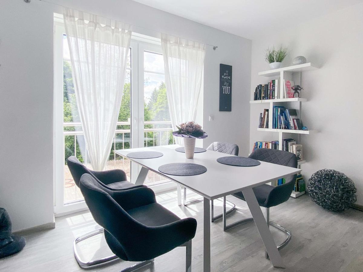 Staycozy Bike&Ski Apartments, Barrierefrei, Free Wifi, Erdgeschoss Winterberg Ngoại thất bức ảnh
